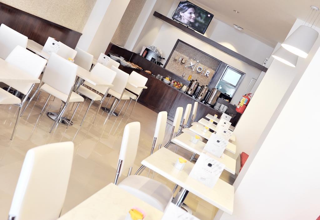 萨尔塔卢克索酒店 外观 照片